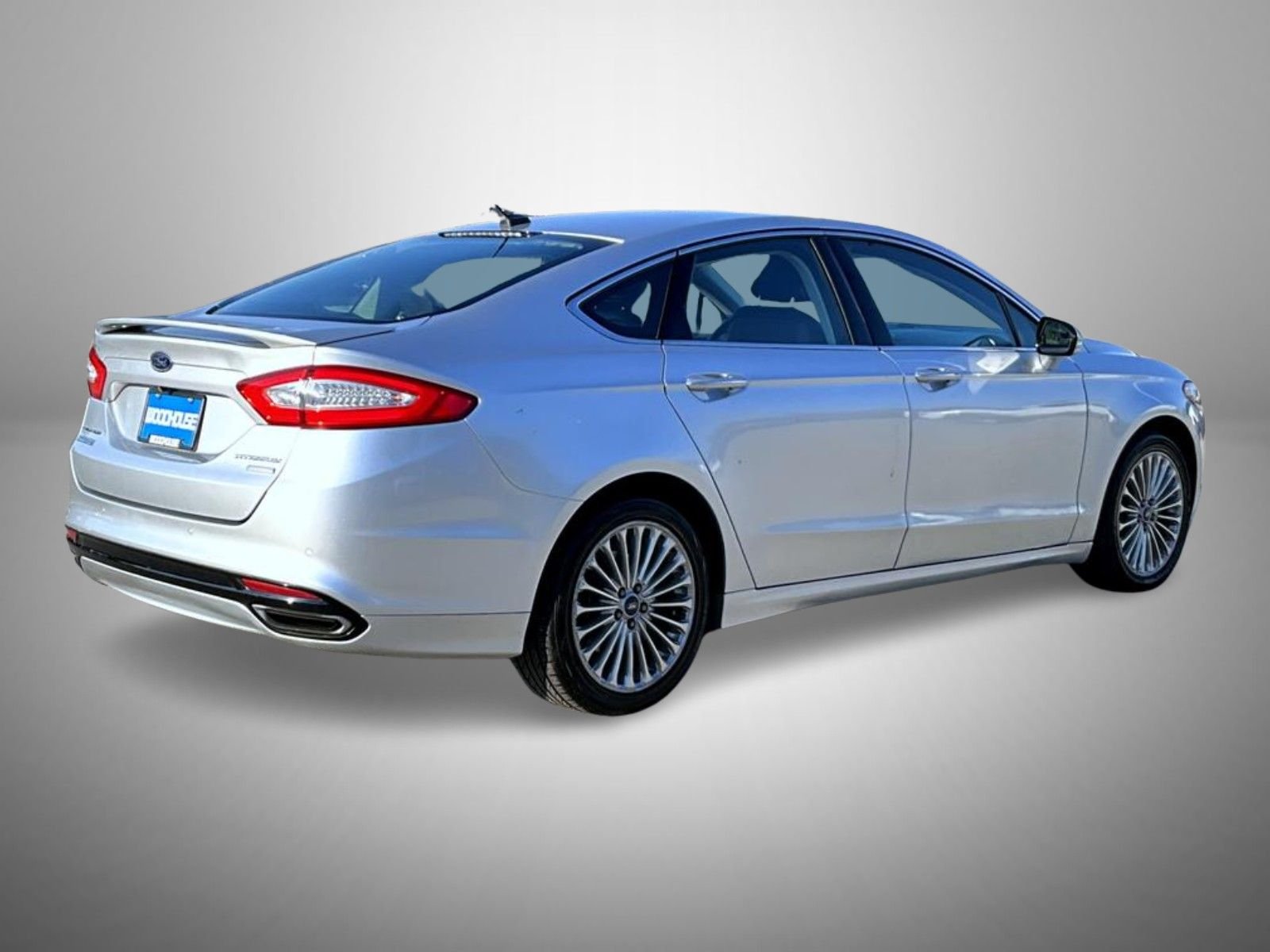 Used 2016 Silver Ford Titanium image 5