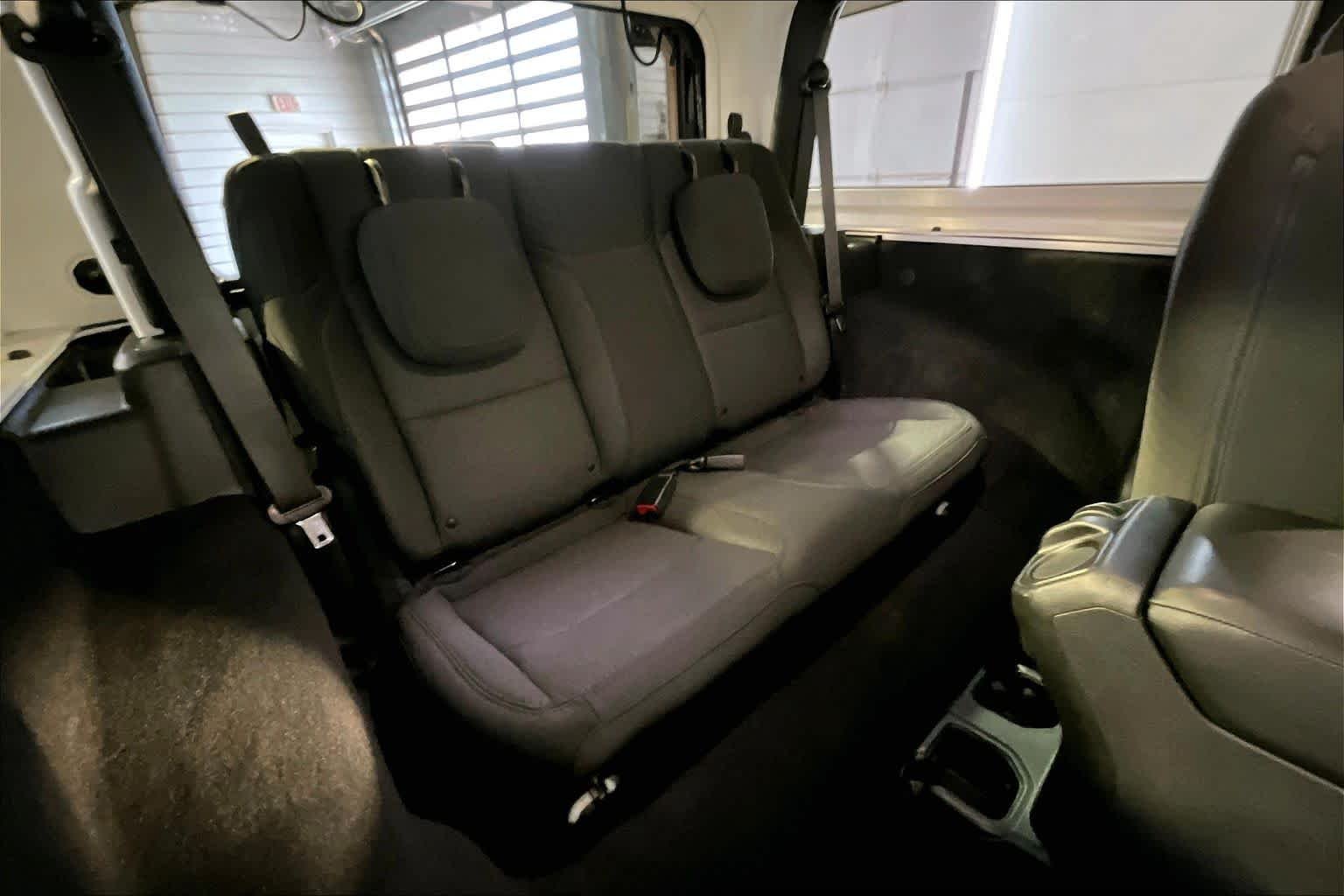 Used 2020 Bright White Clearcoat Jeep Sport S image 19