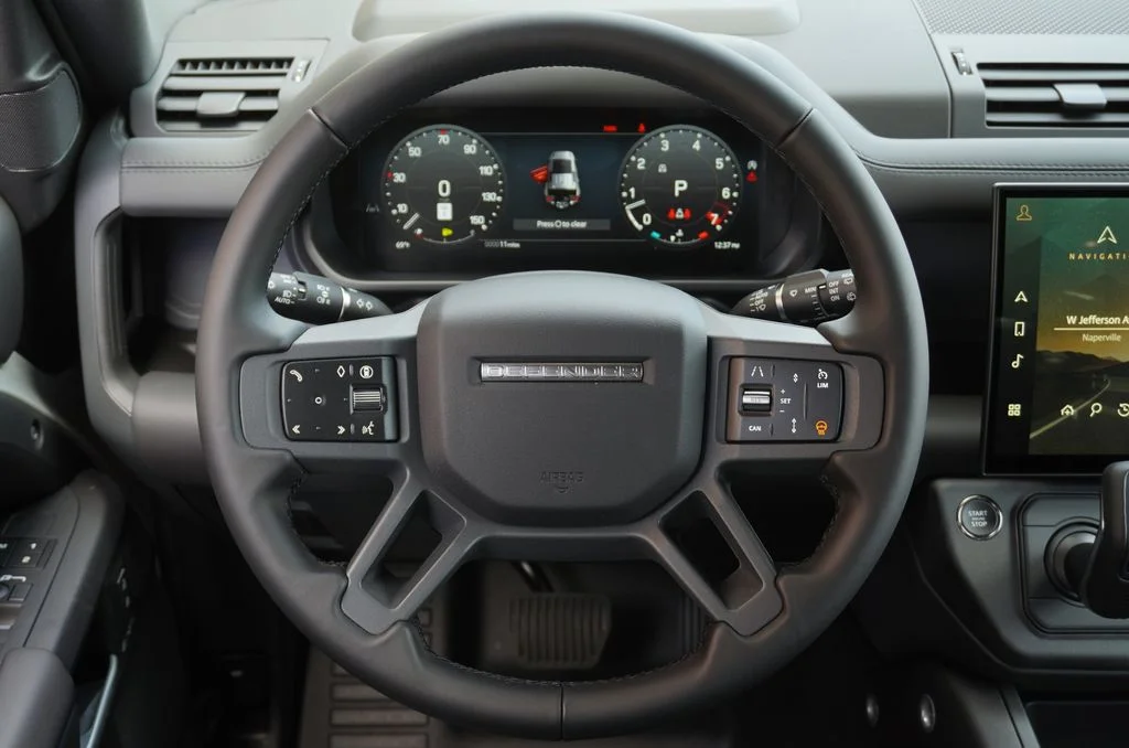 New 2026 Borasco Grey Land Rover X-Dynamic SE image 17