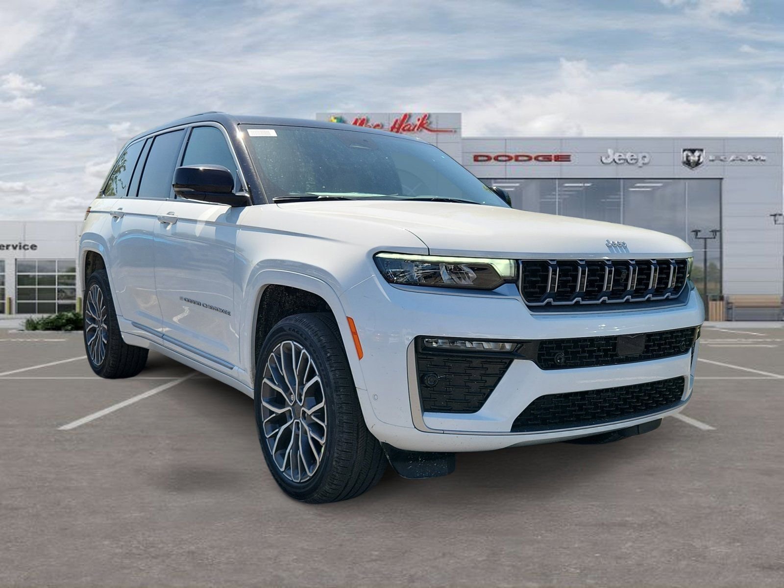 New 2026 Bright White Clear-Coat Exterior Paint Jeep Summit image 7