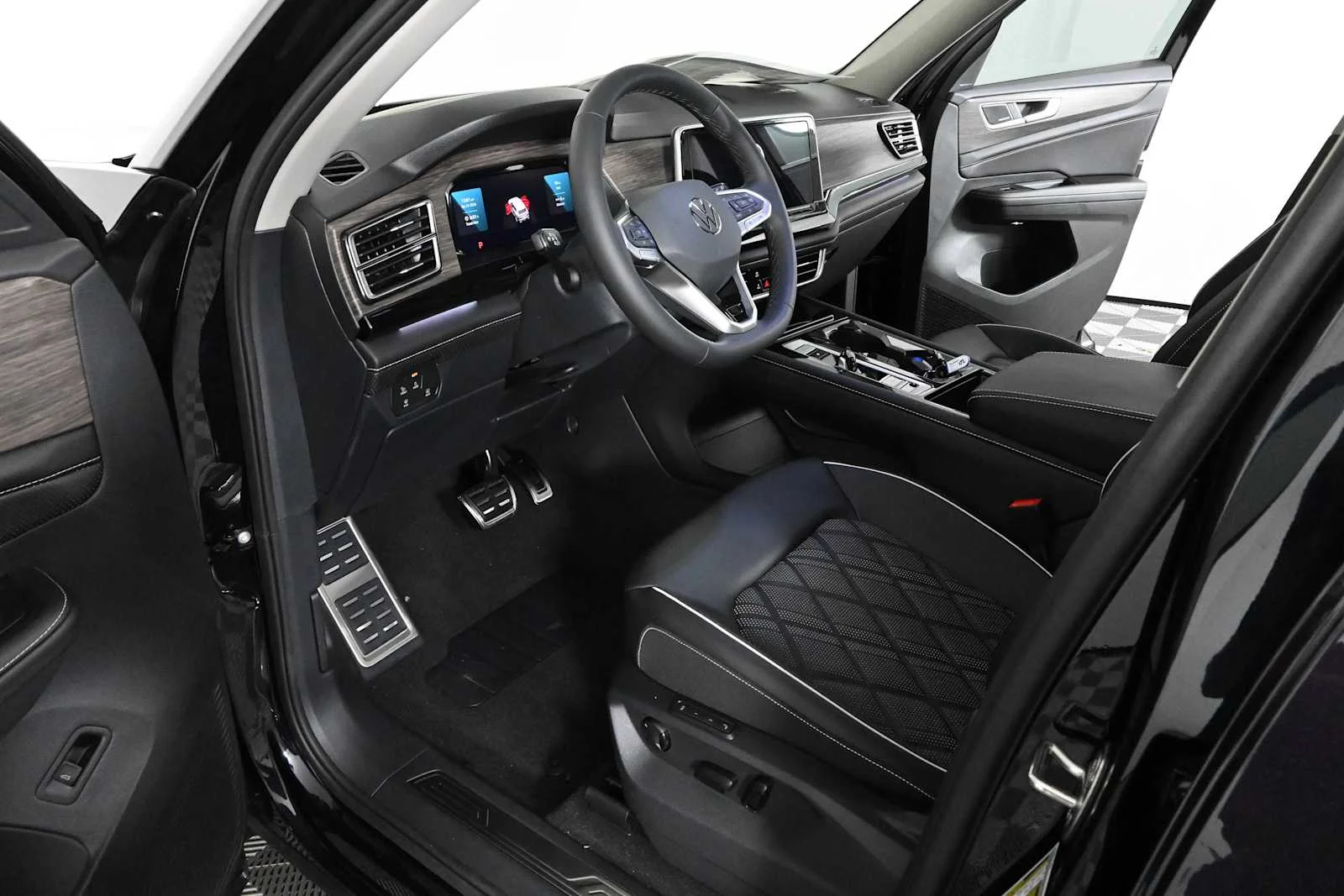 New 2026 Deep Black Pearl Volkswagen 2.0T SEL Premium R-Line image 21