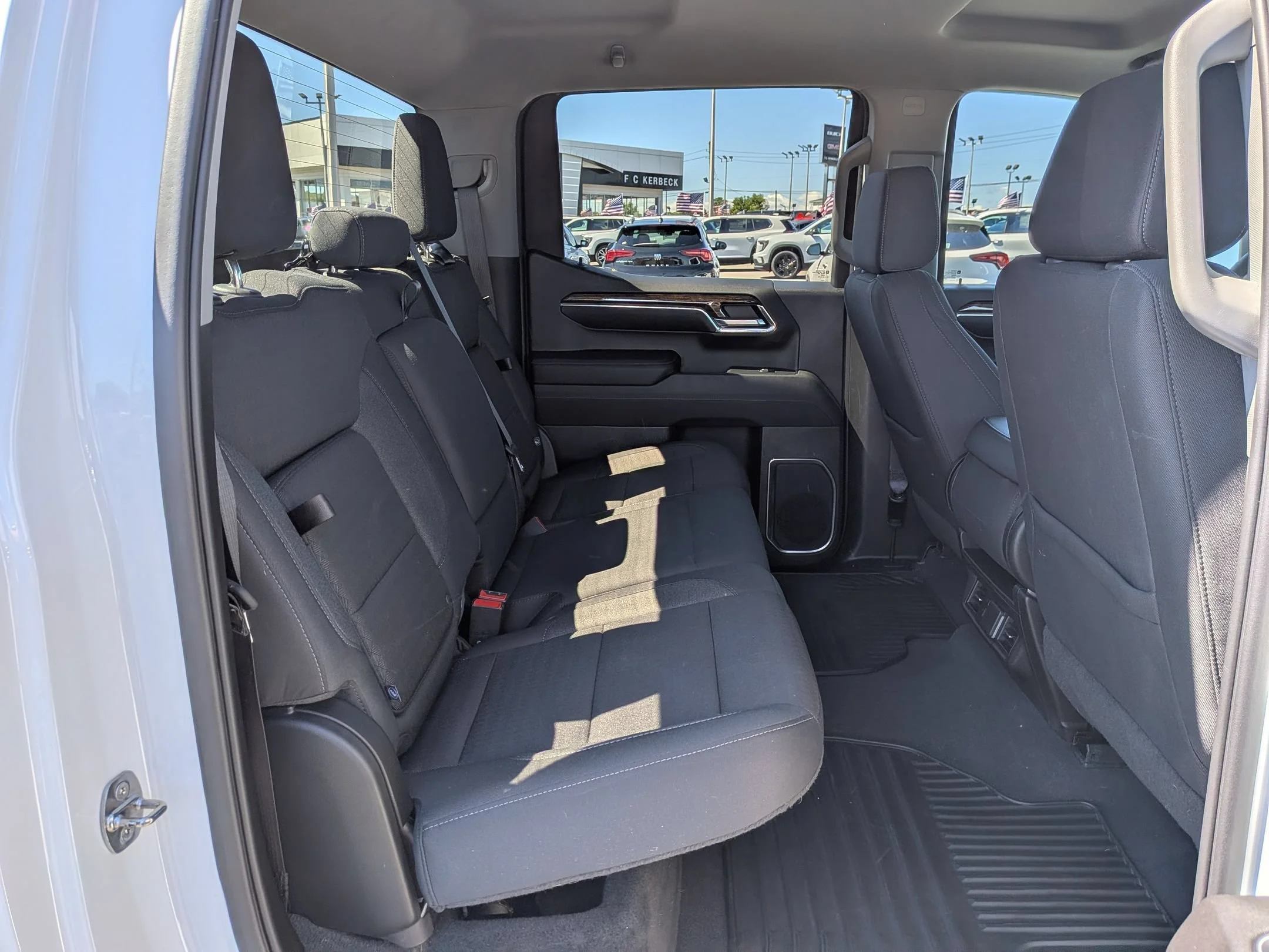 Used 2023 Summit White GMC Elevation image 26