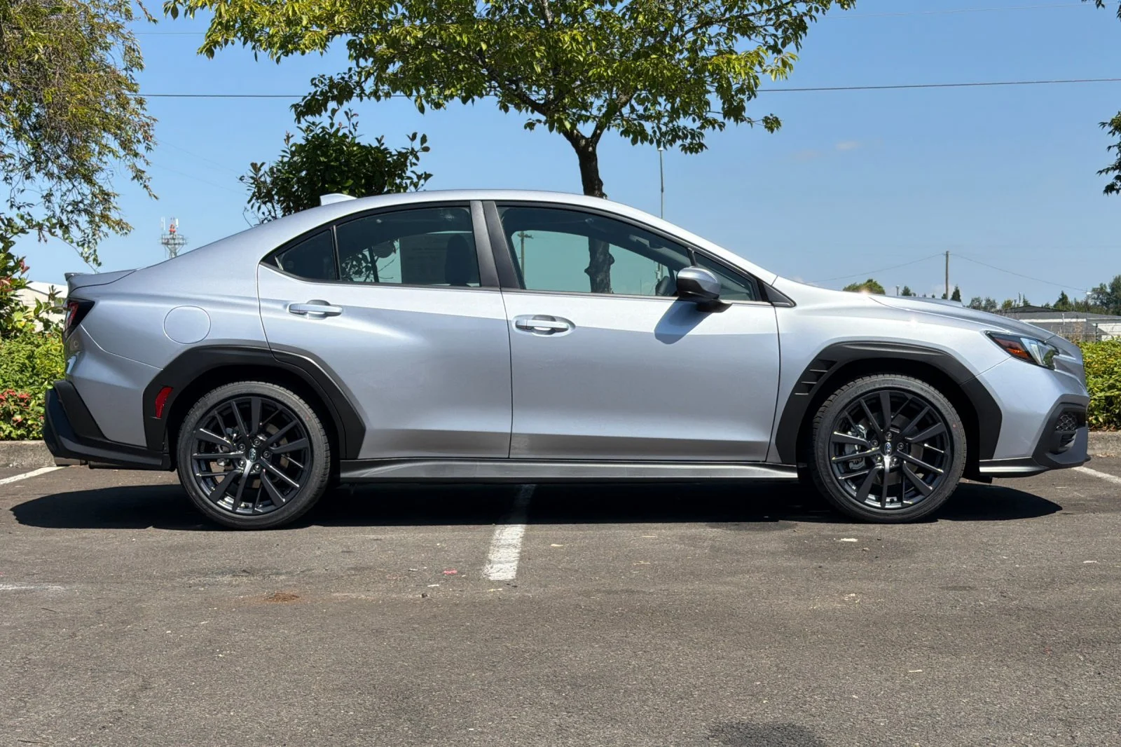New 2026 Ice Silver Metallic Subaru Premium image 3