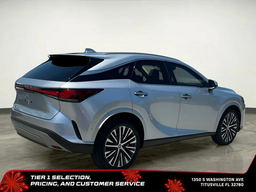 Used 2025 Silver Lexus 350h Premium Plus image 9