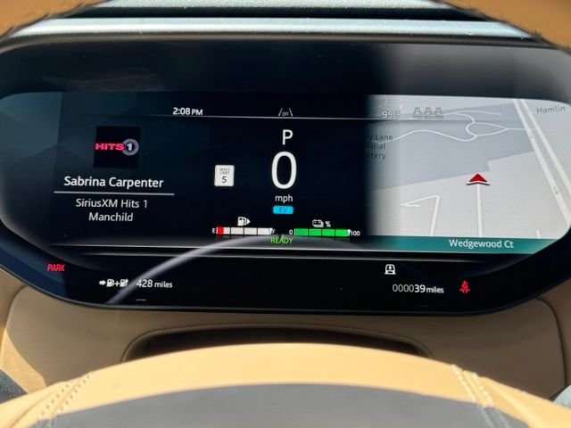 New 2026 Fuji White Land Rover Dynamic SE image 24