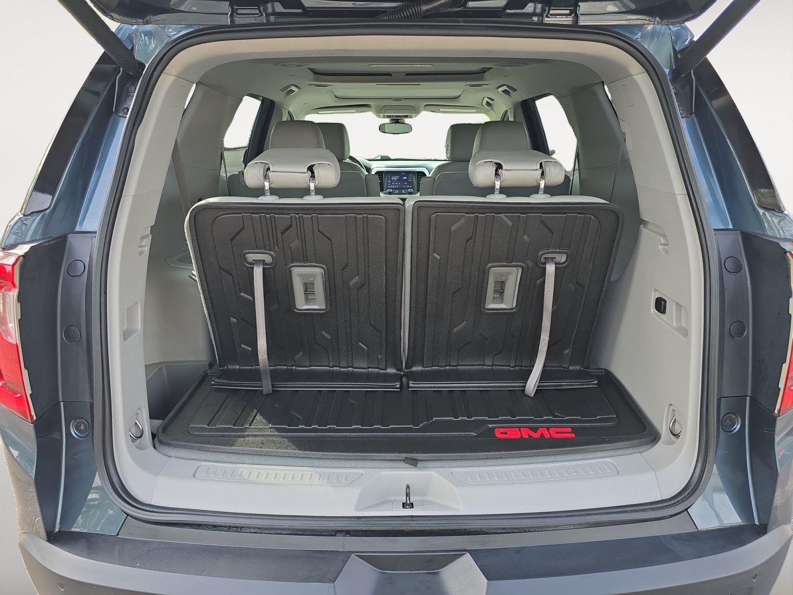 Used 2020 Dark Sky Metallic GMC SLT image 14