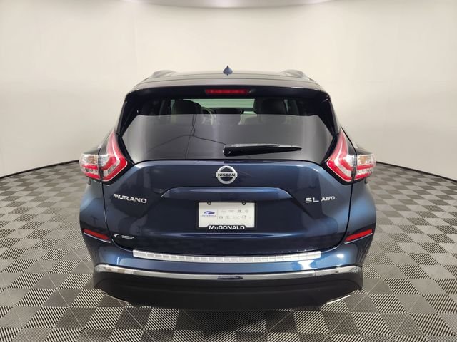 Used 2015 Blue Nissan SL image 4