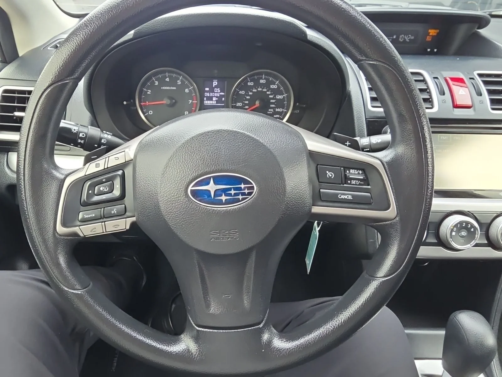 Used 2015 Crystal White Pearl Subaru 2.0i Premium image 9