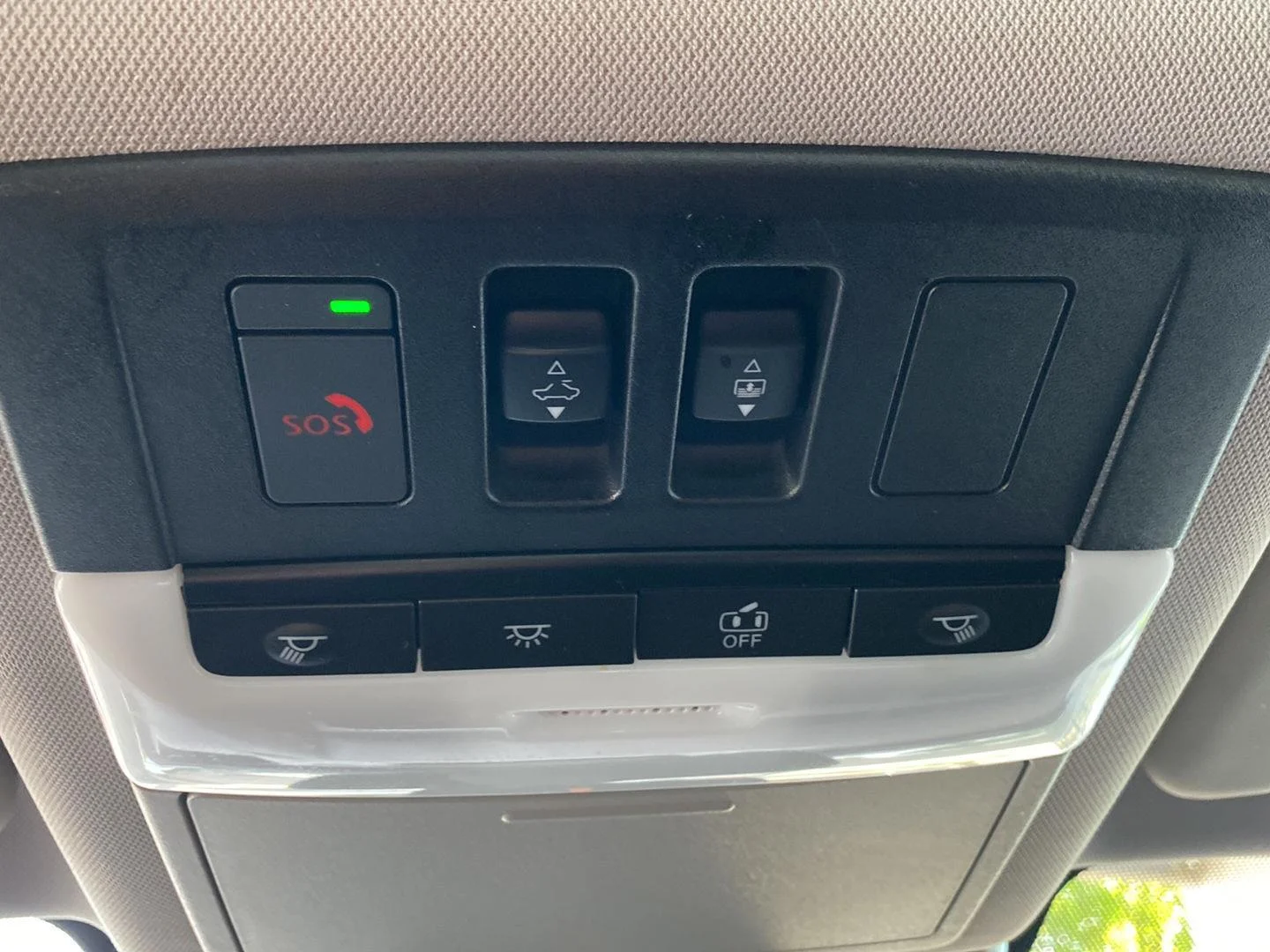 Used 2023 Boulder Gray Pearl Nissan Platinum image 37
