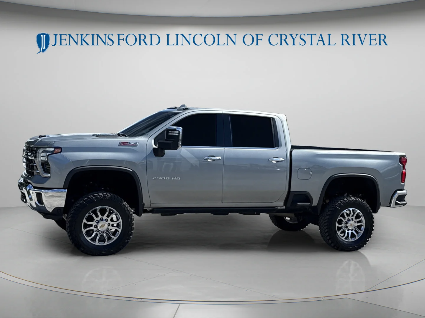 Used 2024 Sterling Gray Metallic Chevrolet LTZ image 13