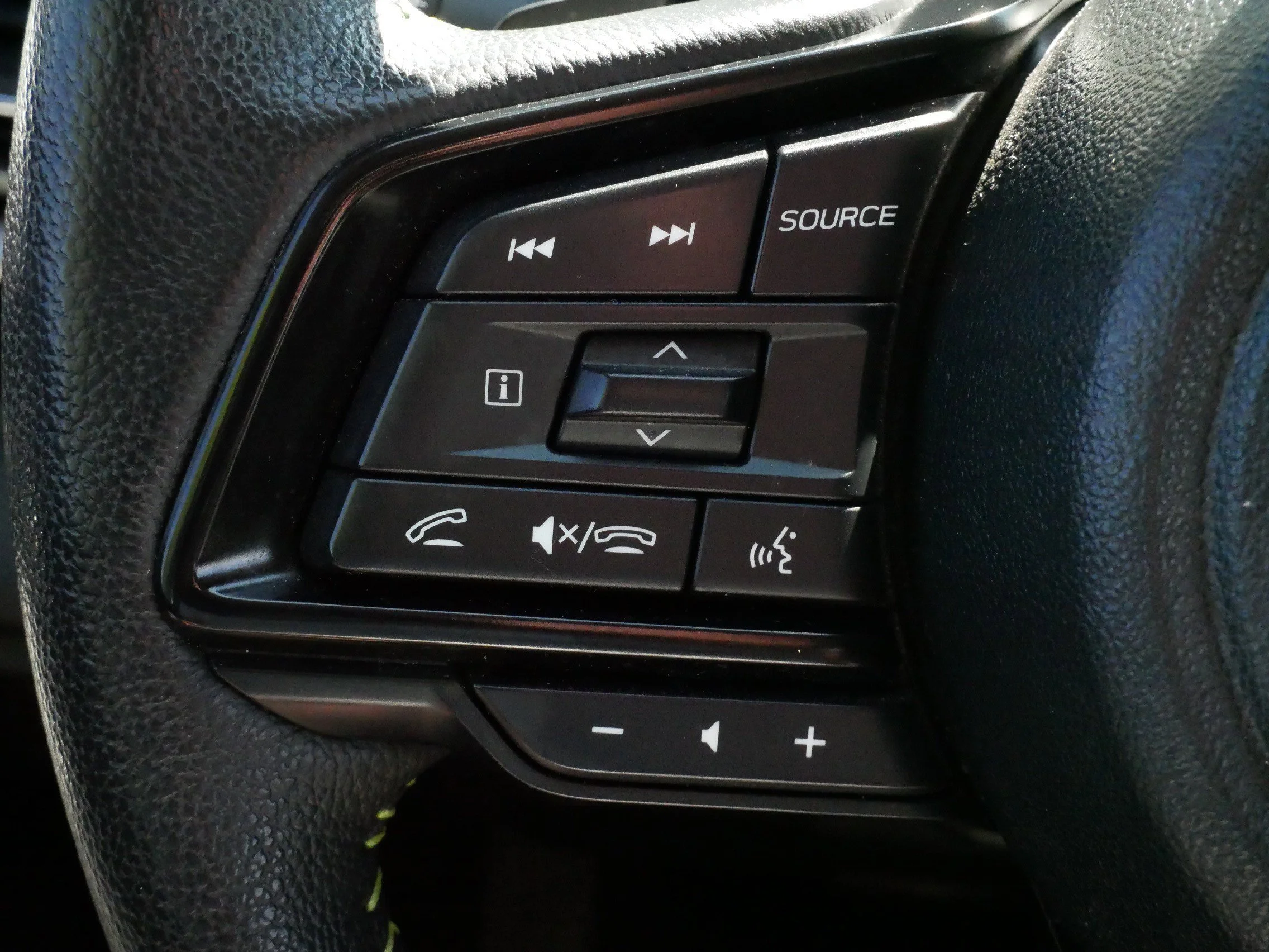 Used 2024 Crystal White Pearl Subaru Onyx Edition XT image 27