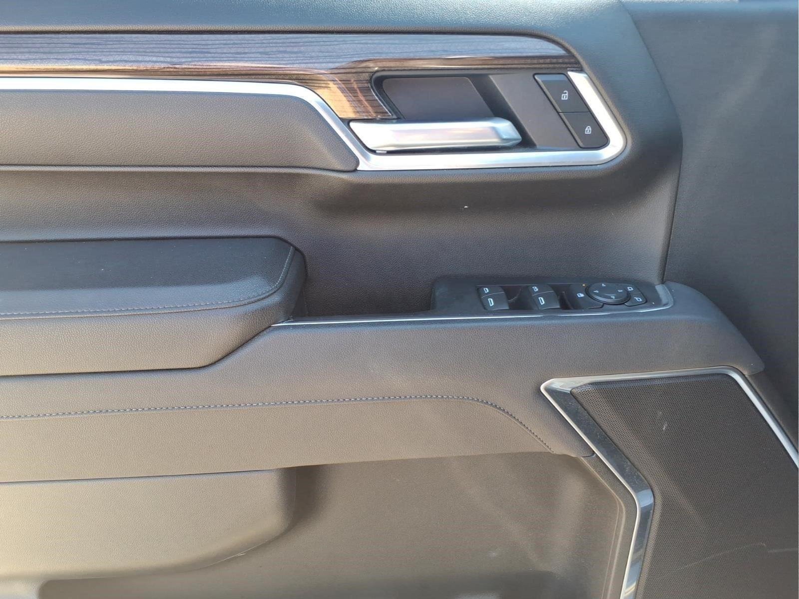 Certified Used 2025 Sterling Gray Metallic Chevrolet LT image 16