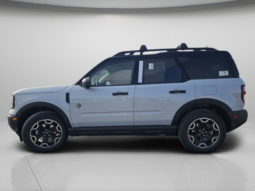 New 2026 Space White Metallic Ford Outer Banks image 21