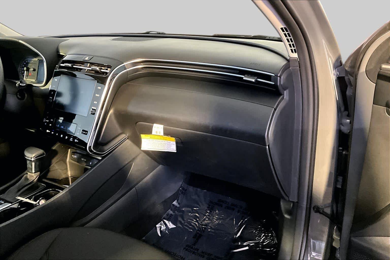 Used 2024 Hampton Gray Hyundai SEL image 19