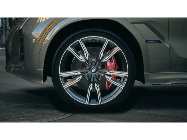 New 2027 Dravit Grey Metallic BMW  image 7