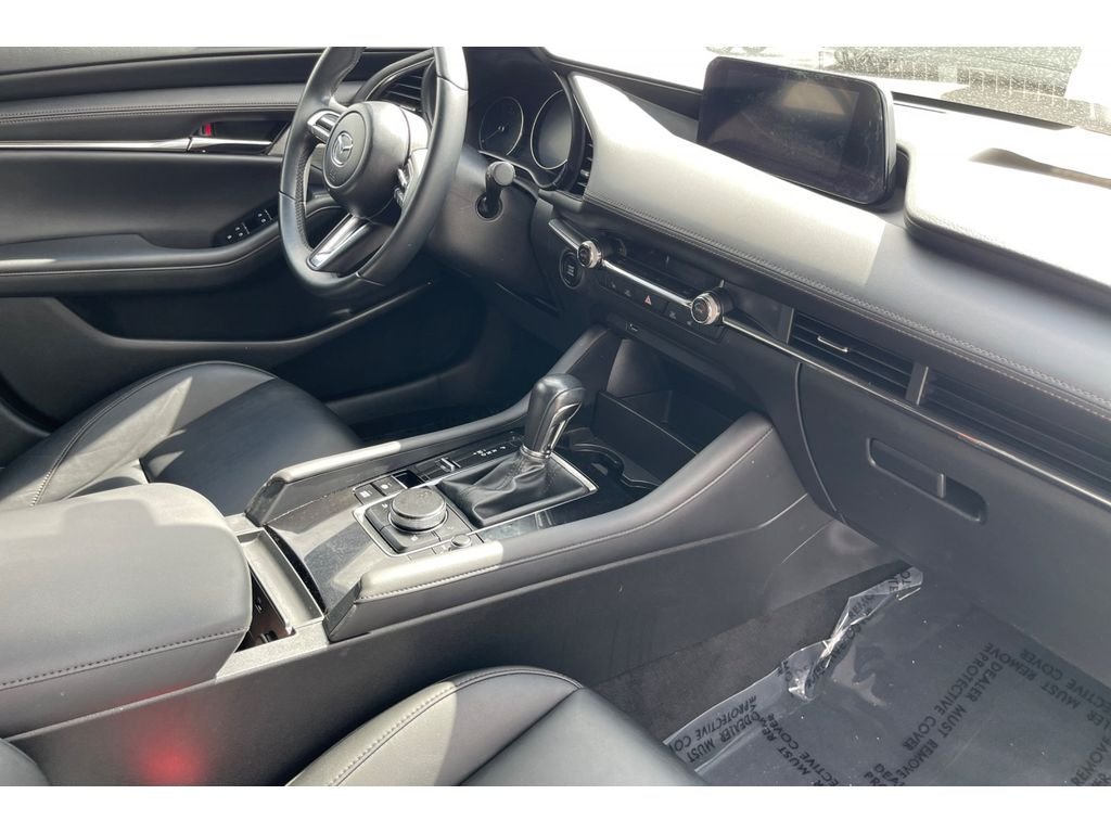 Used 2019 MACHINE GRAY METALLIC Mazda w/Preferred Pkg image 19