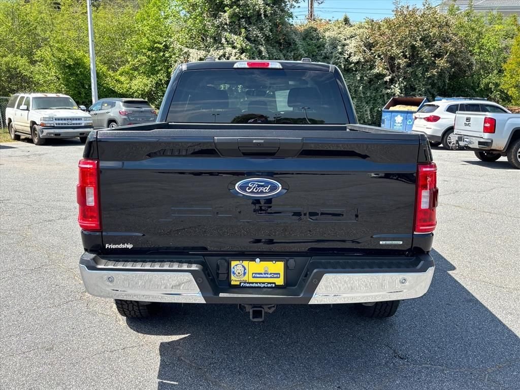Used 2023 Black Ford XLT image 25