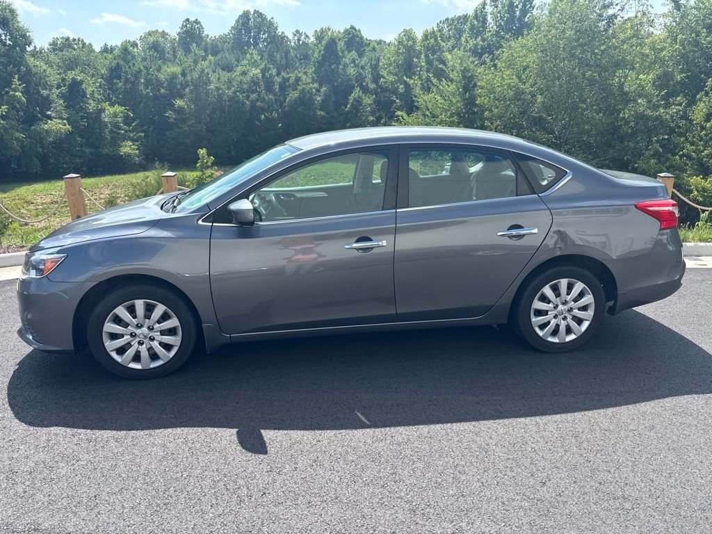 2019 Nissan Sentra S CVT's photo