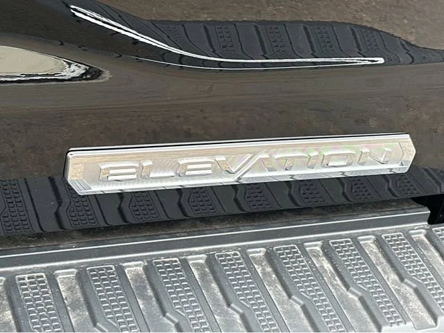 New 2026 Onyx Black GMC Elevation image 32