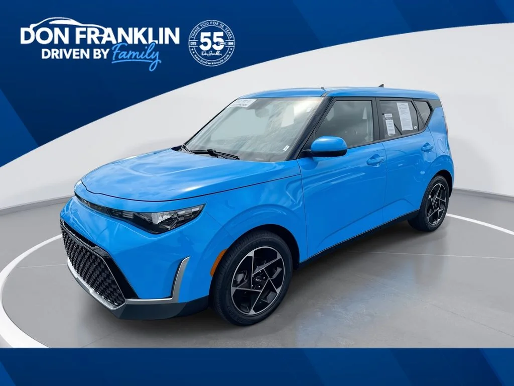 Used 2023 Blue Kia EX image 1