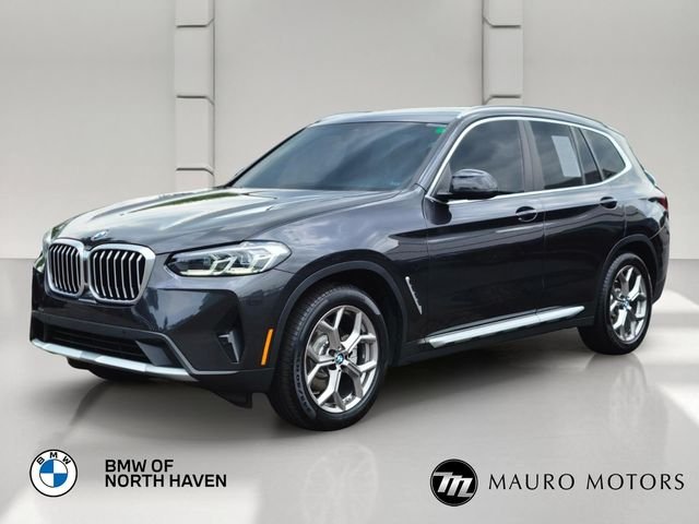 Used 2024 Gray BMW xDrive30i image 8
