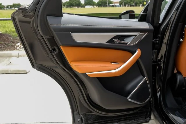 2026 Jaguar F-Pace R-Dynamic S - Photo 54