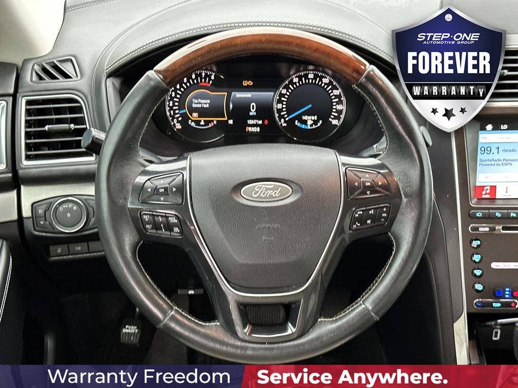 Used 2018 Blue Ford Platinum image 17