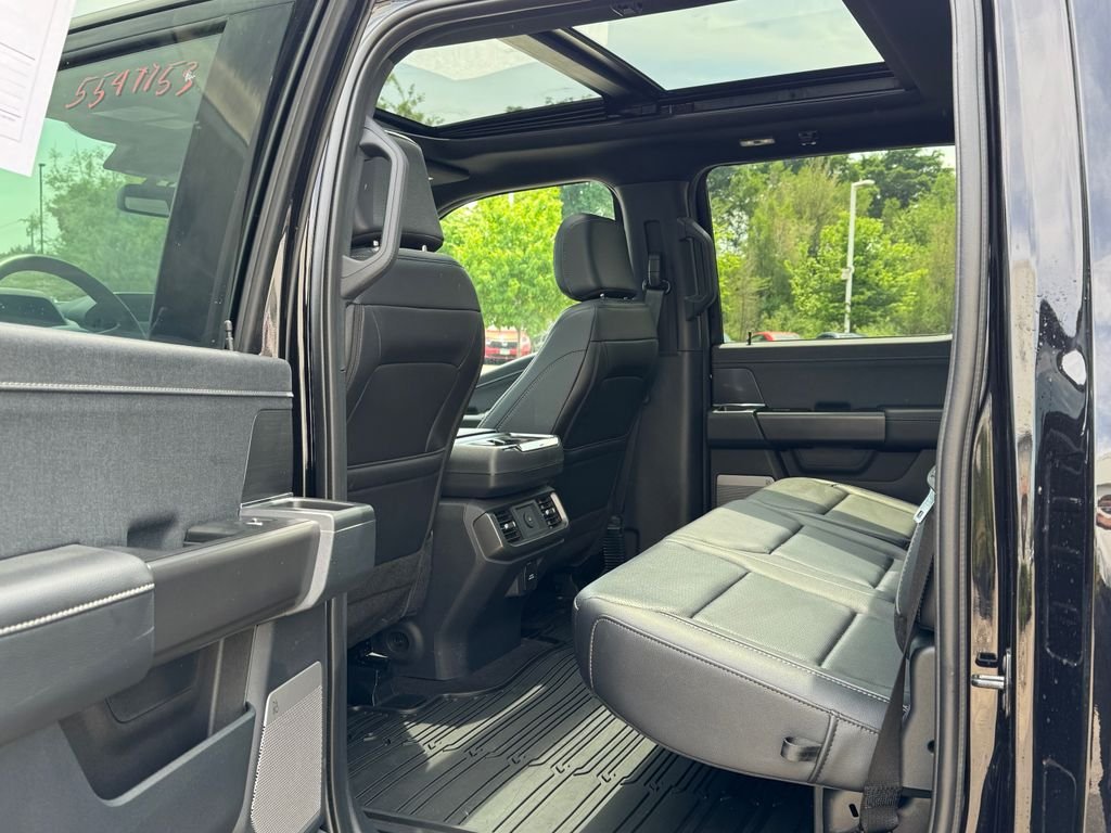 2025 Ford F-150 Lariat - Photo 15