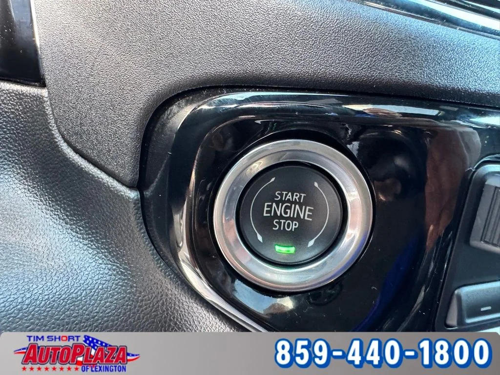 Used 2025 Black Chevrolet ZR2 image 32