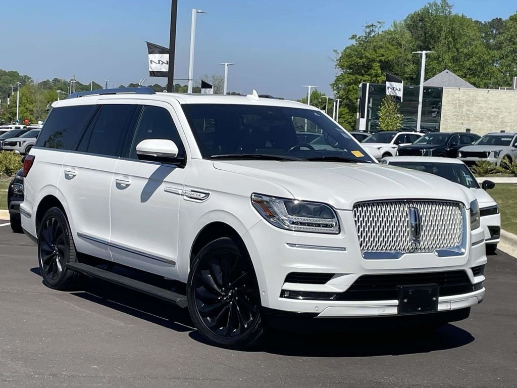 2020 Lincoln Navigator Reserve 4WD's photo