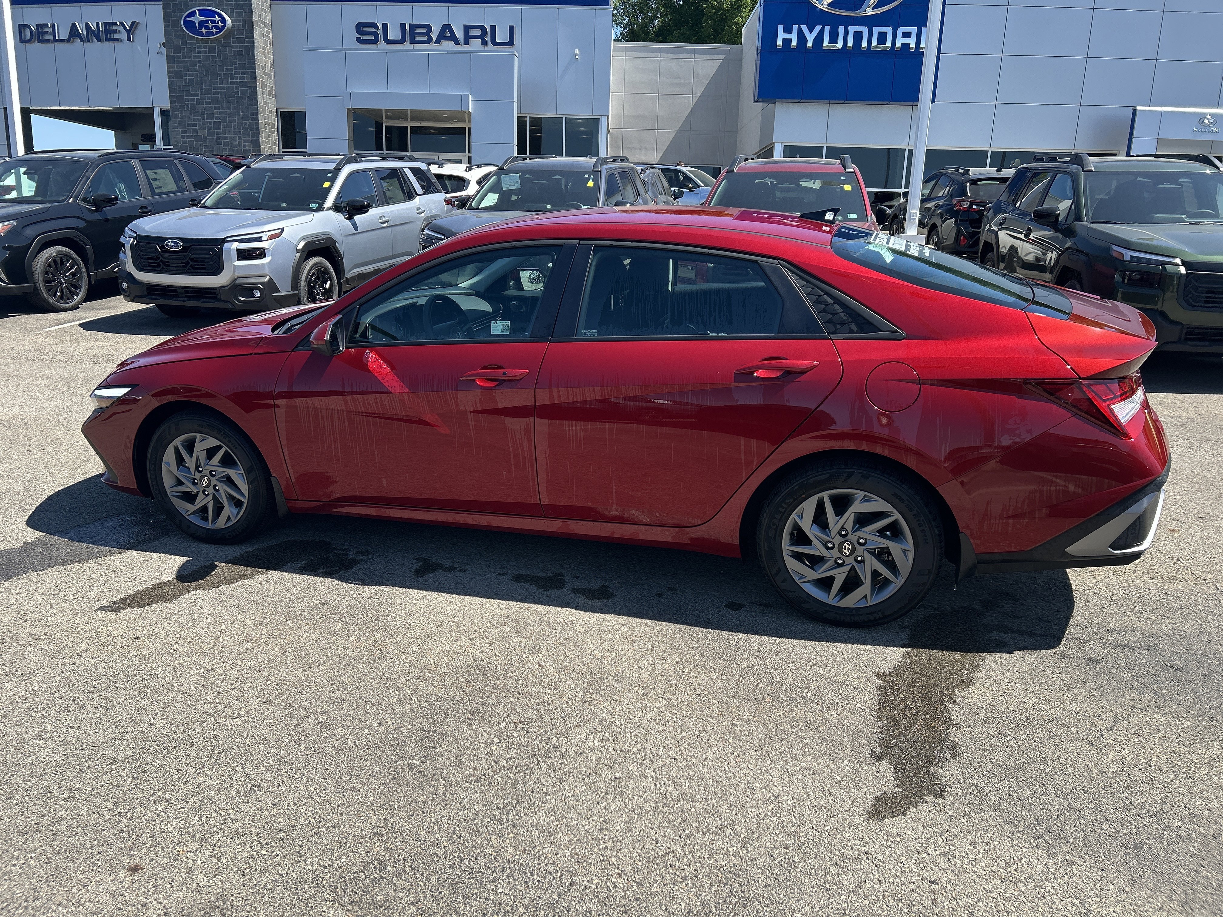 2025 Hyundai Elantra Blue - Photo 6