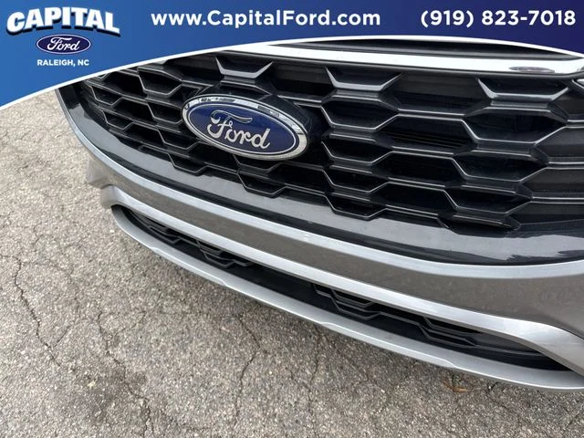 Used 2023 Silver Ford ST-Line image 10