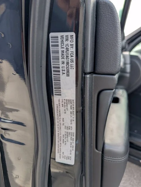 Used 2021 Black Jeep Laredo X image 30