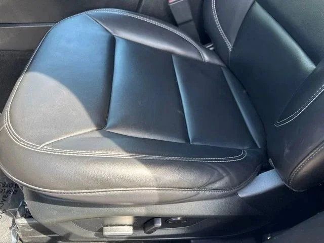 Used 2023 Gray Metallic Ford XLT image 18