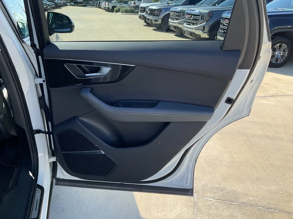 Used 2025 White Audi 55 Premium Plus image 18