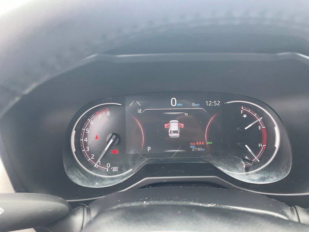 Used 2023 Lunar Toyota XLE image 3