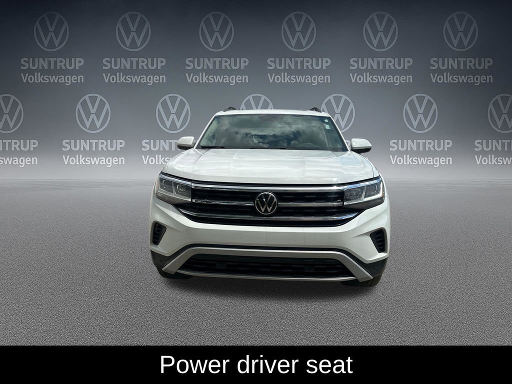 Used 2023 White Volkswagen 2.0T SE w/Technology image 11