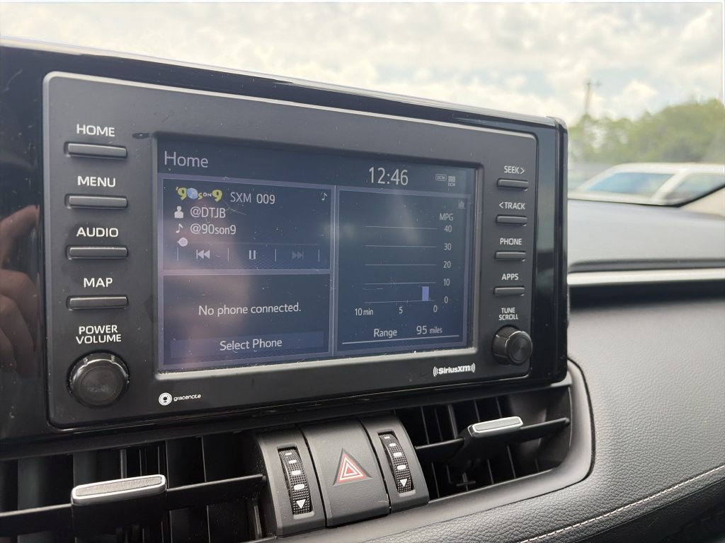 Used 2022 Gray Toyota XLE Premium image 22