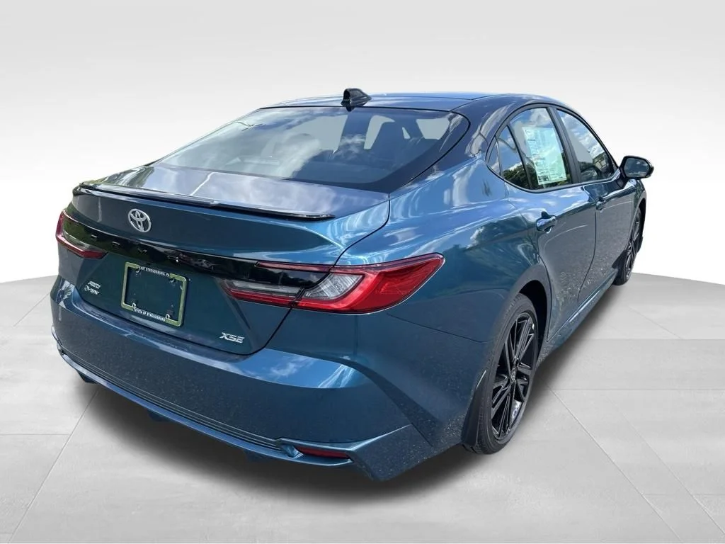 New 2026 Ocean Gem Toyota XSE image 5