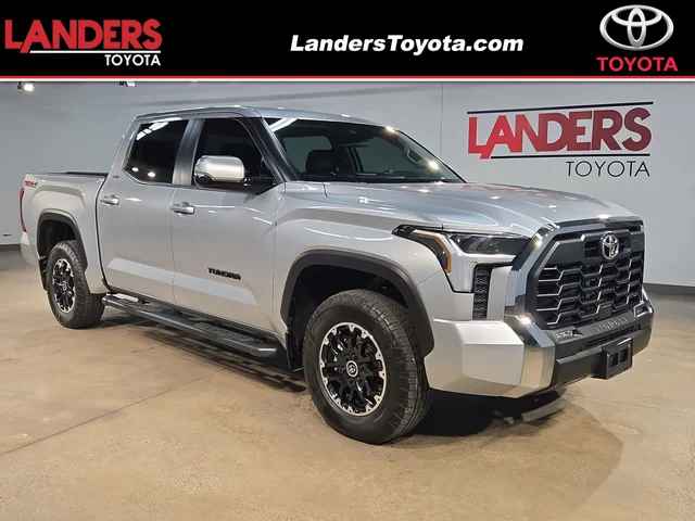 2024 Toyota Tundra 4WD SR5