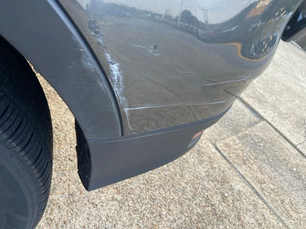 Used 2018 Gray Ford SEL image 29