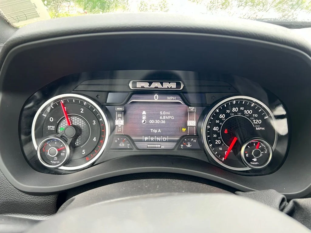 2025 RAM 2500 Big Horn - Photo 33
