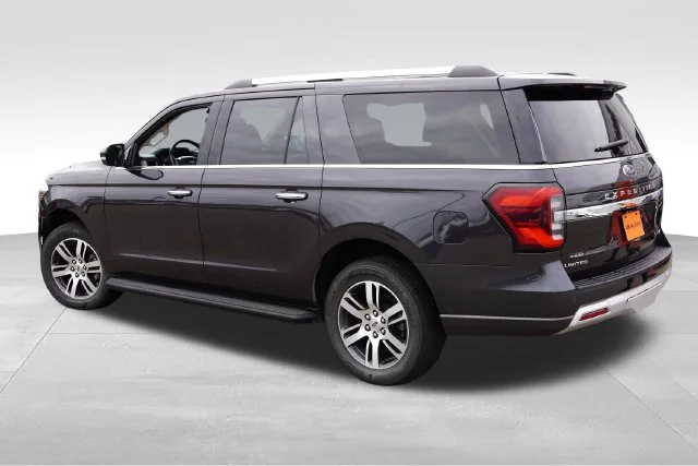Used 2024 Gray Ford Limited image 8
