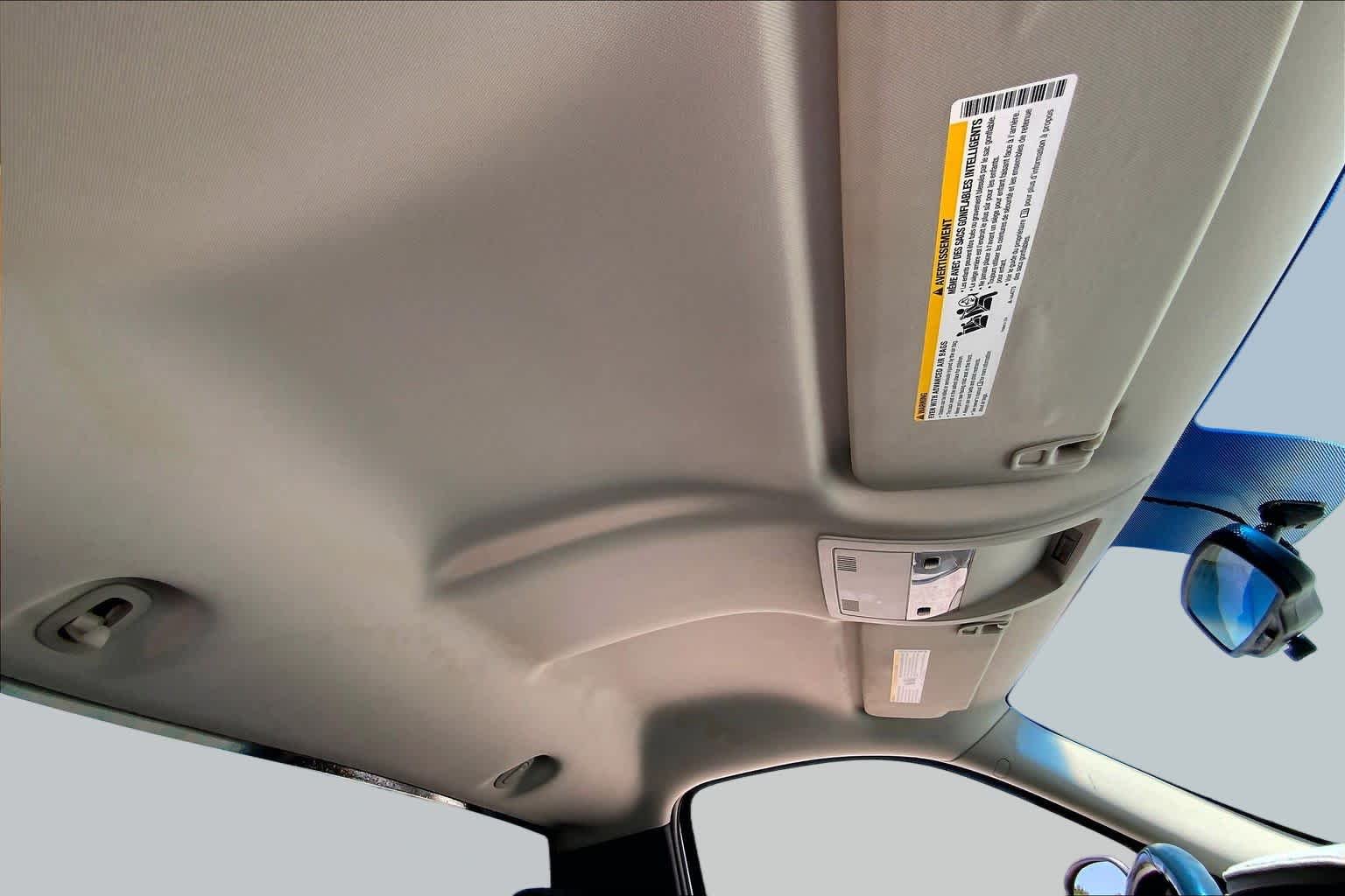 Used 2007 Summit White Chevrolet Work Truck image 13