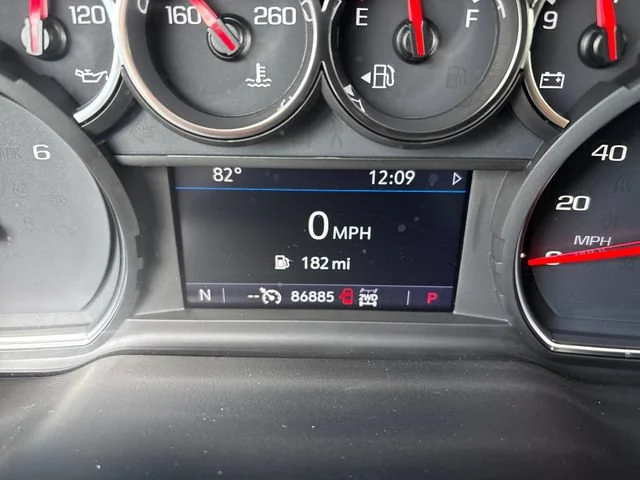 Used 2021 SHADOW GRAY METALLIC Chevrolet LT image 20