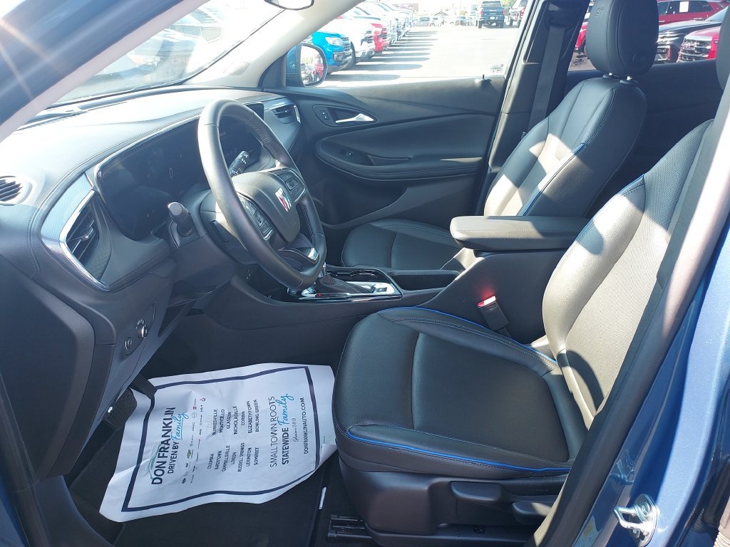 Used 2025 Blue Buick Sport Touring image 13