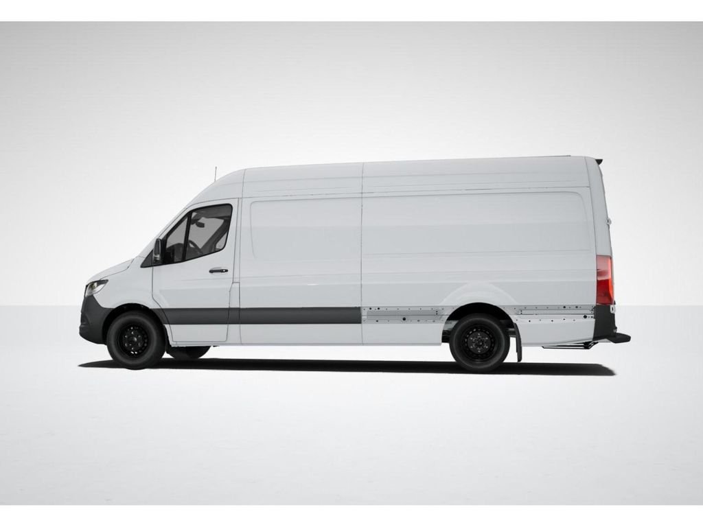 New 2026 White Mercedes-Benz Cargo 170 WB image 33