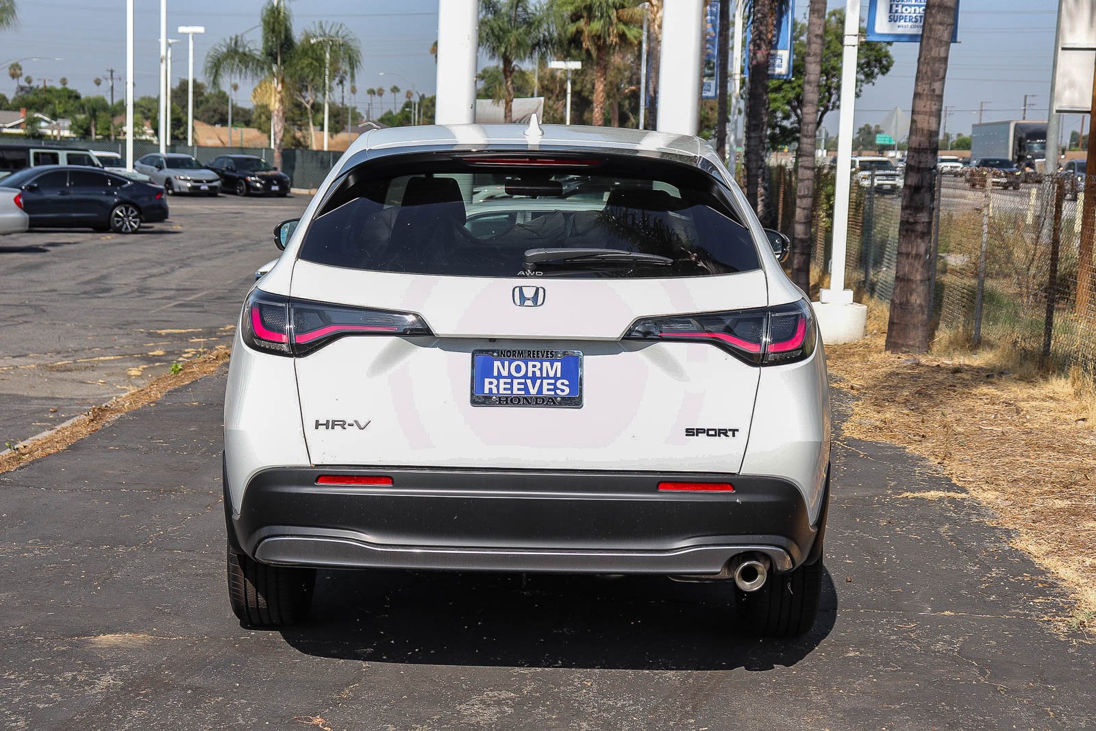 New 2027 Platinum White Pearl Honda Sport AWD CVT image 10