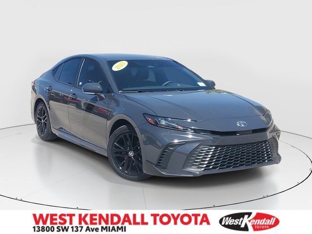 2025 Toyota Camry SE