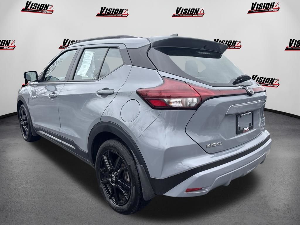 Used 2024 Gray Nissan SR image 7